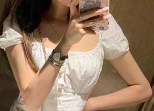 GIRLT果团网 – 感受蜜桃Q妹儿的日常魅力,福利图包呈现她的时尚风采!