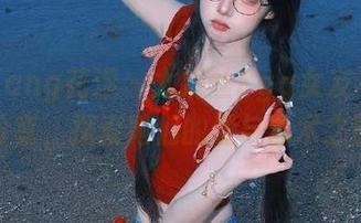 HuaYang花漾 – 尤妮丝Egg女友写真原图分享,探索她们的爱与艺术之旅!