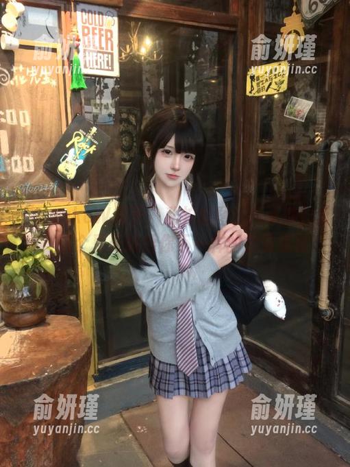 “KuukoW夏天”私拍套图：从清爽到火辣，这个夏天她给你不一样的视觉盛宴！
