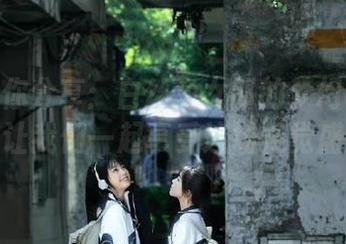 K酱与你分享:白丝兔女郎的梦幻cos旅程,让我们一起享受这场视觉盛宴!
