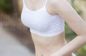 MFStar模范学院 – 欣赏Jennanni_Jen的裤里丝写真，感受照片中流露的自信与优雅