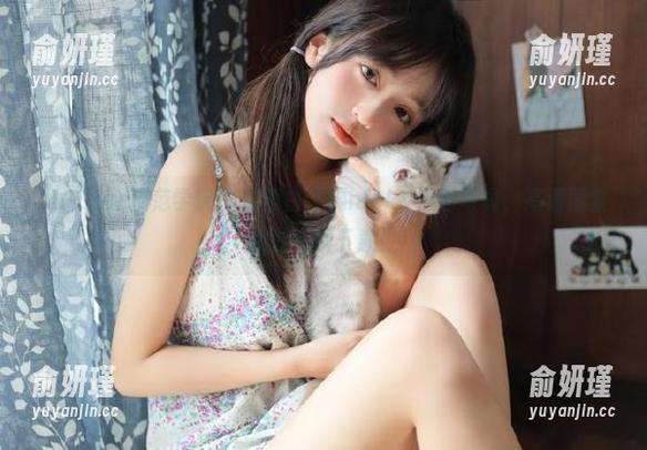 MFStar模范学院-白子嫣nicky MFStar模范学院 - 探索白子嫣nicky黑色写真,高清图集限时免费下载!