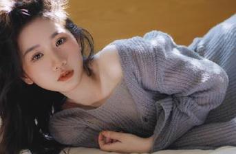 MFStar模范学院 – 许诺Sabrina的长腿写真作品，带你感受美图中的无限可能