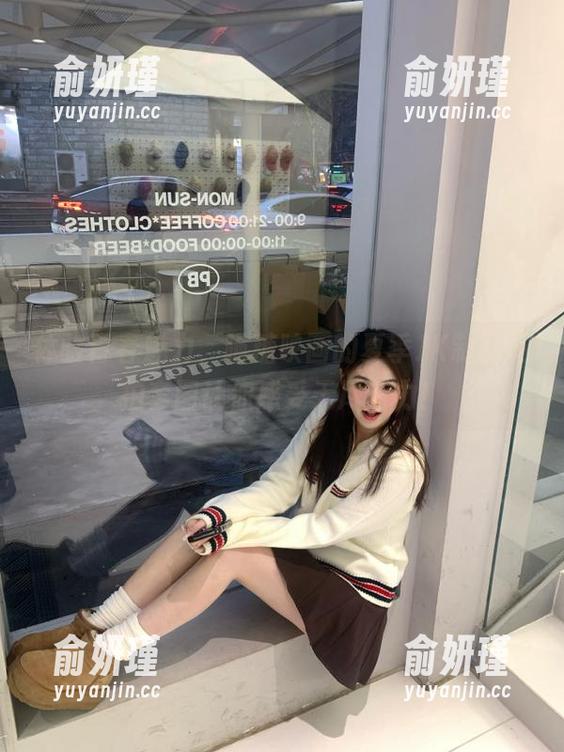 MTYH喵糖映画 体验青春魅力,喵糖映画的夏季JK制服私拍套图让你感受无尽活力!