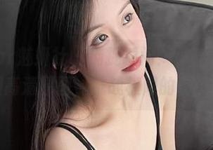 MiStar魅妍社 – 捕捉瞬间：小乔Joyi体操服高清原图，挑战极限的动感美学