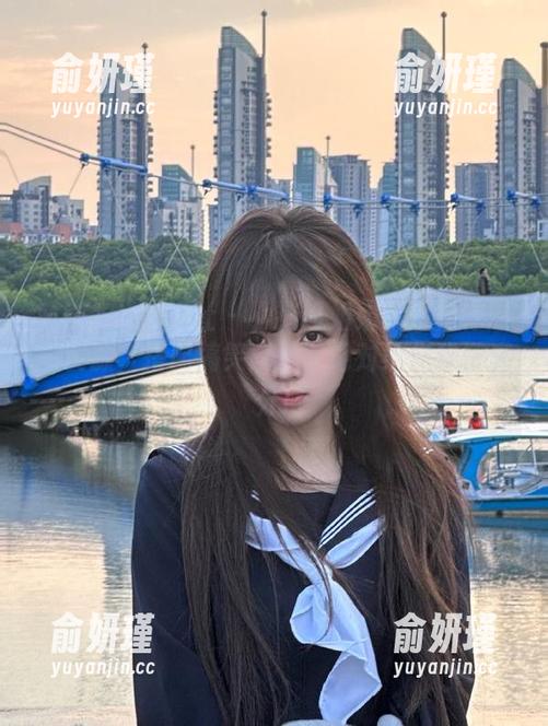 MiStar魅妍社 - 小热巴姐姐今日推荐原图资源，搭配搞笑段子，绝对给你欢乐满分!