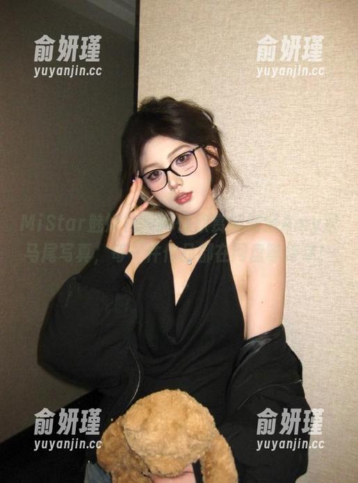 MiStar魅妍社-斯戴媛Amy MiStar魅妍社 - 尽情欣赏斯戴媛Amy双马尾写真,每一件作品都在网盘等待你!