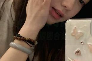 MiiTao蜜桃社 – 小草莓Berry女孩的倾城瞬息:精致原图合集全网首发