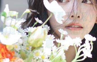 MyGirl美媛馆 – 在观看王馨瑶yanni的镂空写真过程中,感受每张图片的细腻情感