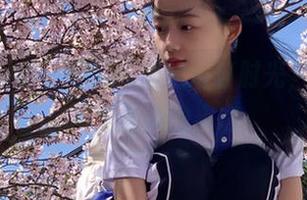 SIEE丝意 – 观看茹茹的浴缸时光，捕捉原图里最美的姿态