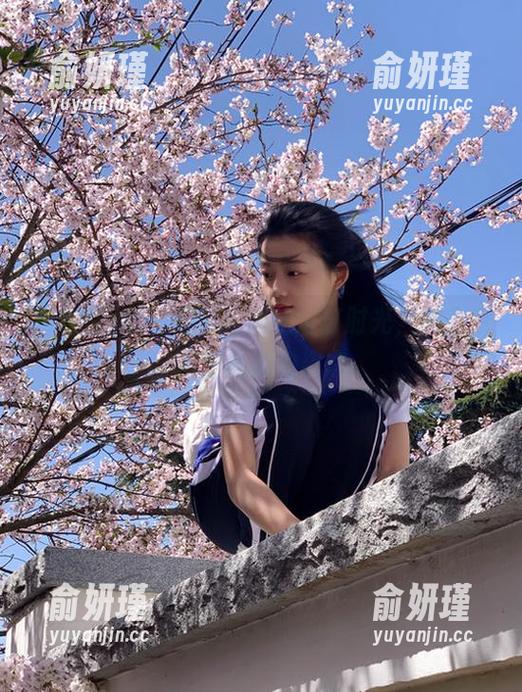 SIEE丝意 - 观看茹茹的浴缸时光，捕捉原图里最美的姿态
