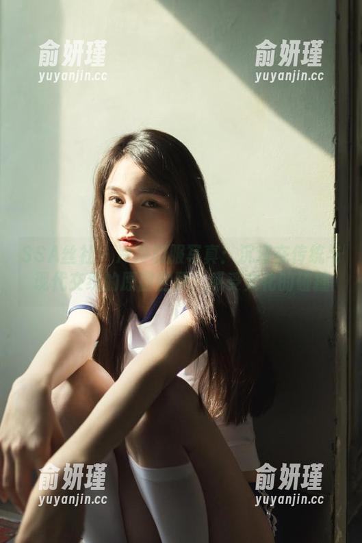 SSA丝社-冷冷 SSA丝社 - 冷冷和服写真:沉浸在传统与现代交织的原图世界,感受文化的碰撞