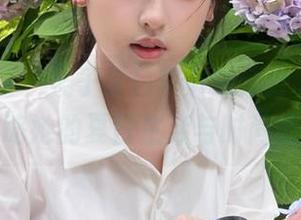 SSA丝社 – 美子夏日写真图库分享,带你领略她的夏日生活与时尚态度