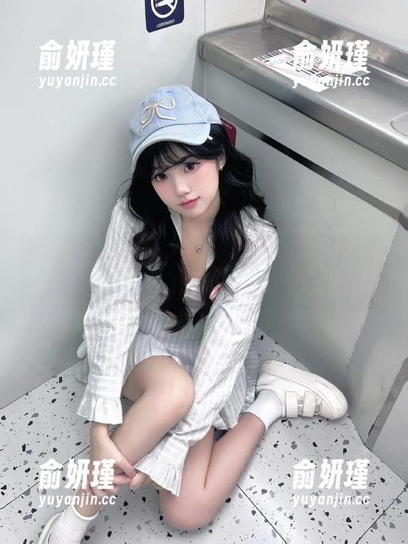 SSA丝社-阳阳 SSA丝社 - 邻家阳光少女的全套作品:阳阳与你分享她的自然魅力