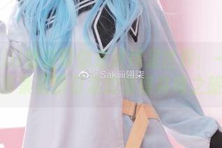 Sakiiii翎柒带你走进裸足世界:一部写真集资源引发的情感共鸣之旅