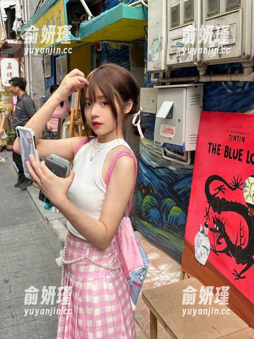Seya狮砸 Seya狮砸献上纯白美图,每张照片都忍不住自嘲一下