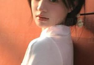 TGOD推女神 – 图库里的职业装写真,魏扭扭教你如何在职场上‘扭’出风格!