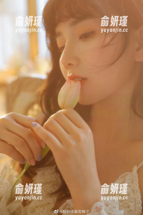 Tukmo兔几盟 - 打破常规，Suki朱忆音的体操服让图库写真变得如此动人心弦