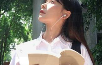 UGirls尤果网 – 颜美汐最新图片分享:裤里丝的美丽瞬间,我的自我修养还需努力!