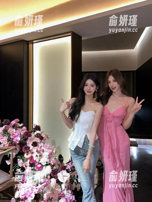 XIAOYU语画界 - Miko酱的蕾丝时尚：独特写真集资源揭示她的个性魅力