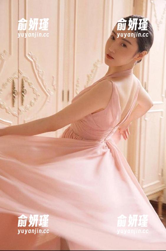 Xiuren秀人网-tina甜仔 Xiuren秀人网 - tina甜仔独家写真集分享,带你走进JK文化的魅力与时尚