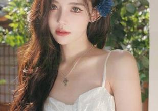 Xiuren秀人网 – 体验福利与艺术的交汇，乔伊joy灰丝写真带给你无尽惊喜