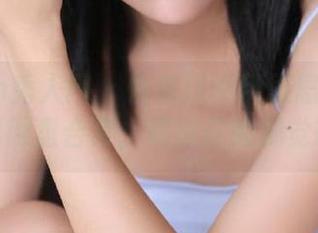 Xiuren秀人网 – 快来探索伊思思niko学妹写真网盘合集,释放你的视觉欲望!