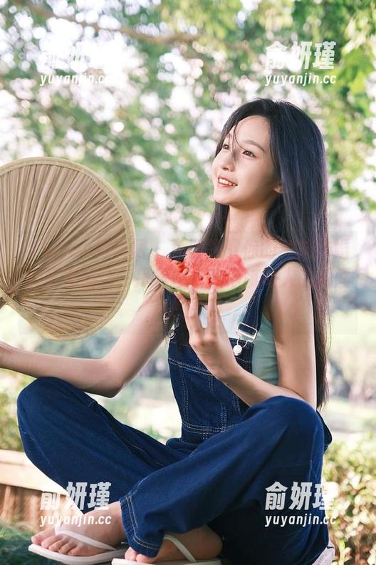 Xiuren秀人网 - 免费领取你的兔妹妹婚纱写真照片，探索每一个细腻动人的瞬间，快来吧！
