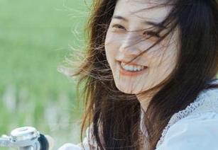 Xiuren秀人网 – 从未见过如此精美的图库——双笙Alina的圣诞写真真让人想逃家！