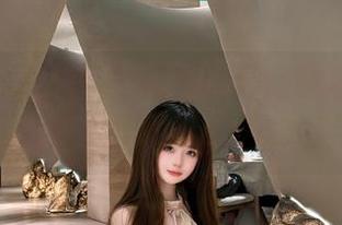 Xiuren秀人网 – 探索叶籽亿的私房艺术世界，揭开女王作品背后的秘密与惊喜！