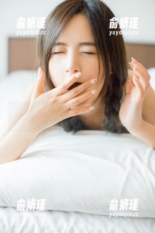 Xiuren秀人网-周于希Sally Xiuren秀人网 - 周于希Sally高跟鞋写真合集,尽显女性优雅与自信的风采