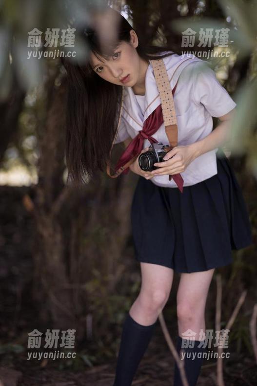 Xiuren秀人网-周大萌 Xiuren秀人网 - 周大萌带你开启定制写真之旅,穿梭在师生剧情的梦幻世界