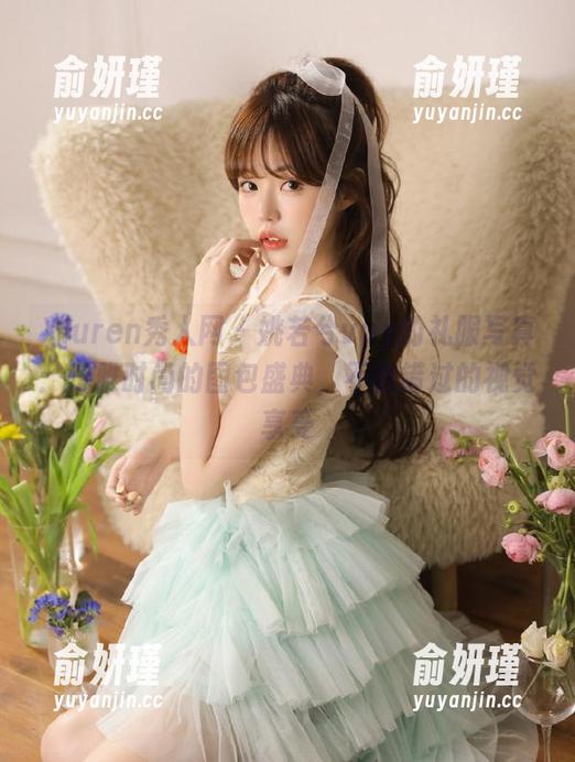 Xiuren秀人网-姚若兮vay Xiuren秀人网 - 姚若兮vay的礼服写真:优雅时尚的图包盛典,不容错过的视觉享受
