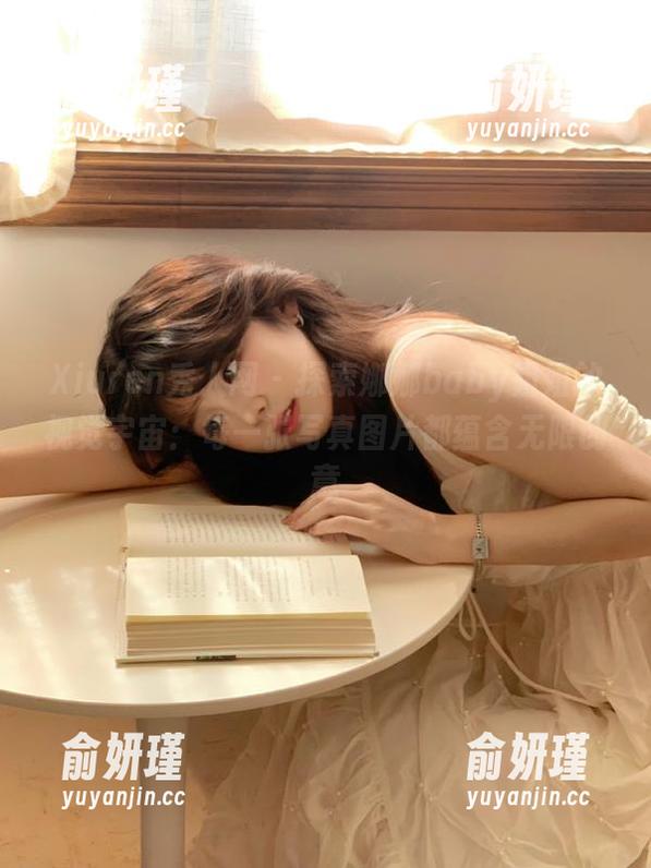 Xiuren秀人网 - 探索娜娜baby姐姐的视觉宇宙：每一张写真图片都蕴含无限创意