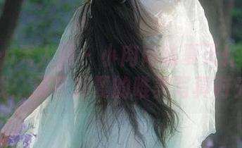 Xiuren秀人网 – 小肉肉咪夏天作品更新上线:尽享盛夏的唯美写真时光!