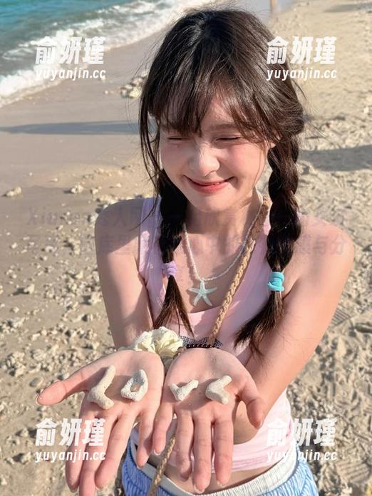 Xiuren秀人网 - 一起欣赏林乐一的女友写真，图库里藏着她心中的独特美感与分享！