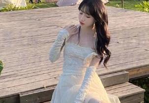 Xiuren秀人网 – 王伊纯写真作品中的运动：活力与艺术的完美融合
