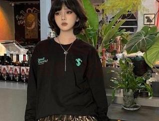 Xiuren秀人网 – 最炫海边风情，盼盼已鸠最新分享，带你一览别样风光与风情！