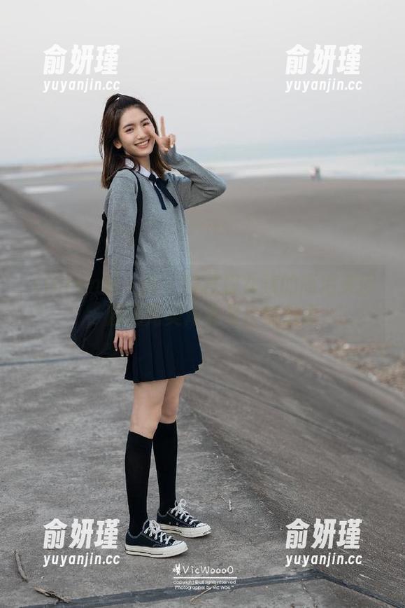 Xiuren秀人网 - 程程程女孩的高清美图，展现完美青春与自然魅力