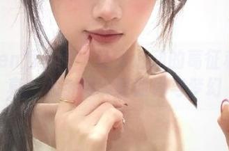 Xiuren秀人网 – 让人心动的葛征私房写真：水手服诠释时尚与梦幻
