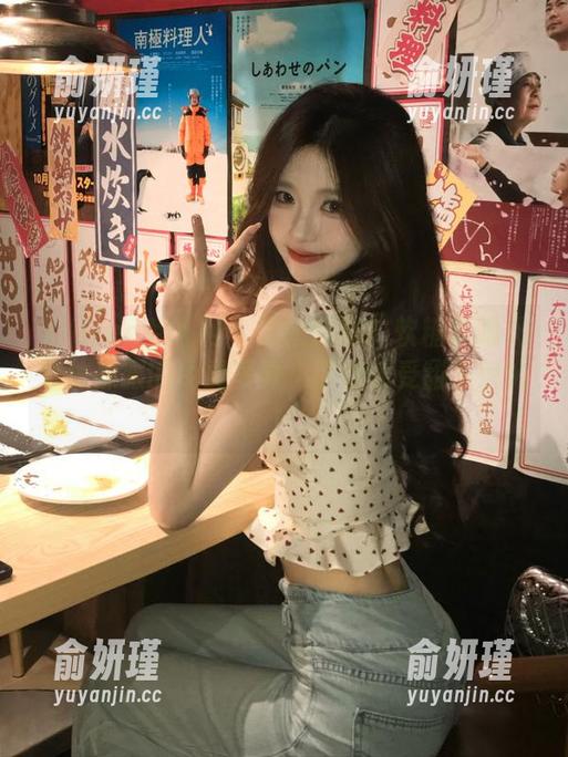 Xiuren秀人网 - 原图分享！软糖爱喝奶穿体操服的免费写真，带你感受甜美魅力！