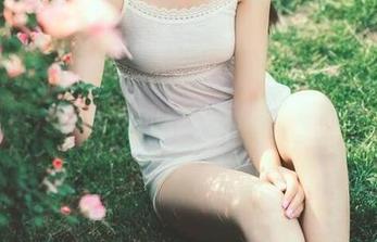 Xiuren秀人网 – 陆萱萱cecillia油亮写真图包，无圣光的真实魅力，看看你敢不敢收藏！