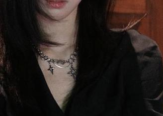 Xiuren秀人网 – 深海的呼唤：精选陈茜妮zoe泳装写真展现无限魅力与风情