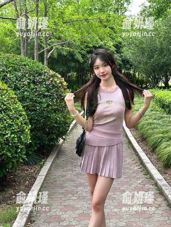 Xiuren秀人网 - 运动之美由龙泽美曦呈现，尽揽精彩图片资源宝库