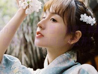 Xiuren秀人网 – 龙雪儿豹纹写真唤醒你的视觉，原图图册大公开！