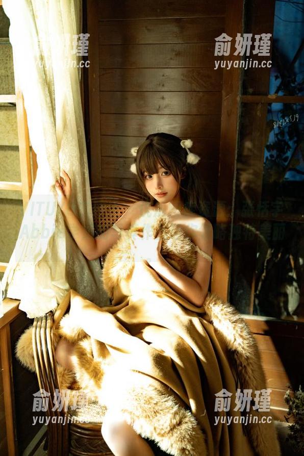 YITUYU艺图语 - 优质图库资源：张恬宇Abbie学姐的写真作品让你领略独特美丽。