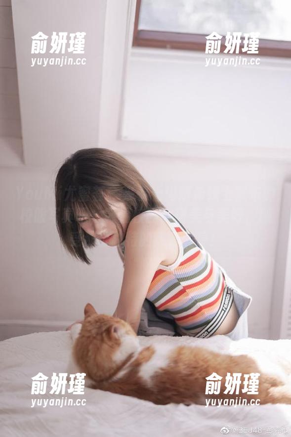 YouMi尤蜜荟-周妍希 YouMi尤蜜荟 - 来看看周妍希线上发布的校服写真吧,重温校园的甜美与美好,感受那份独特的青春气息!