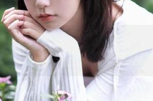 YouMi尤蜜荟 – 周妍希蕾丝写真,高清画质下尽显女性婉约之美和自信