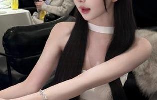 YouMi尤蜜荟 – 小茶茶tea夏天写真大放送,快来观看这些美丽的原图吧!