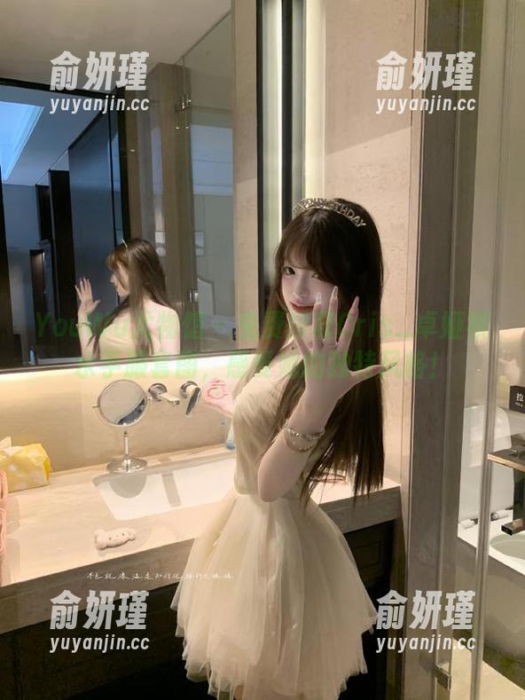 YouWu尤物馆 - 免费获取Cris_卓娅祺水手服套图，感受她的独特风格！